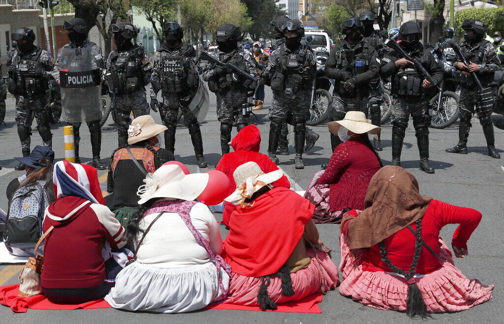 APTOPIX Virus Outbreak Bolivia Protests
